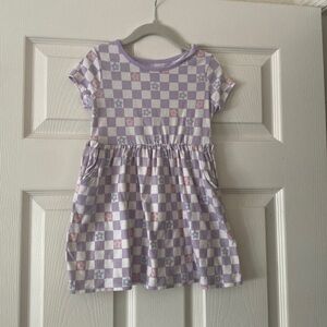 Floral and checkered pastel toddler dress. Size 3T. Great condition.